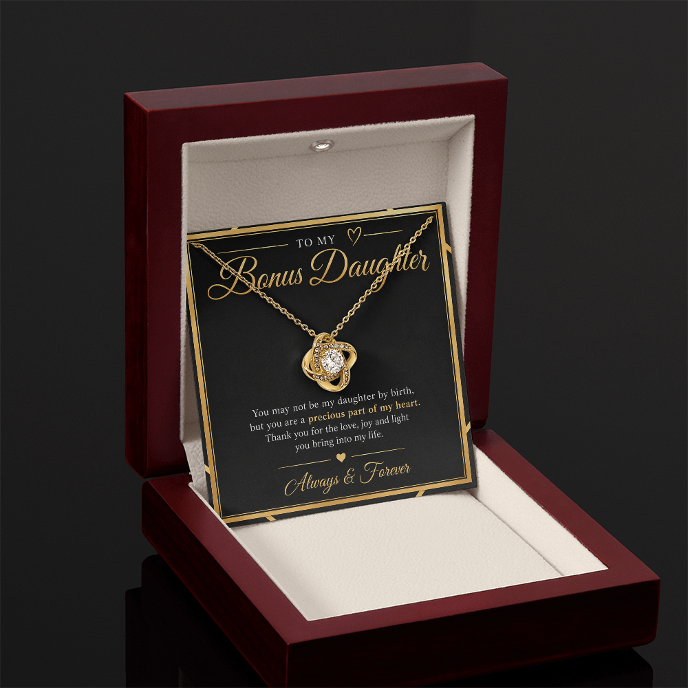 Love Knot Necklace for Bonus Daughter – A Meaningful Gift of Love & Forever